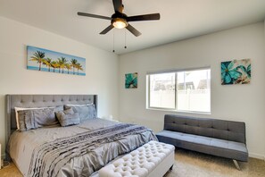 Interior - Lakefront Pagosa Springs Escape Near Hiking Trails (Pagosa Springs)