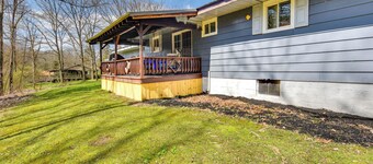 Cozy Dubois Home w/ Deck ~ 8 Mi to Treasure Lake!