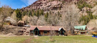 Downtown Ouray Apt w/ River & Mountain Views!