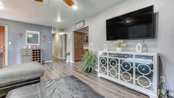 Nhà (3 Bedrooms) | Nội thất