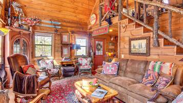 House (1 Bedroom) | Interior