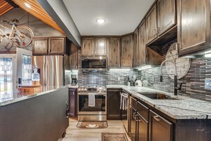 House (1 Bedroom) | Interior