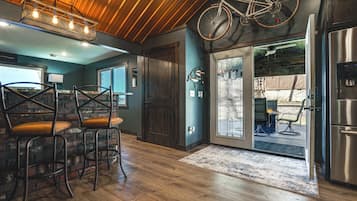House (1 Bedroom) | Interior