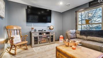 House (1 Bedroom) | Interior