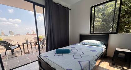 Hermosa Casa con la Mejor Vista de la Ciudad en el Barrio Bohemio de San Antonio