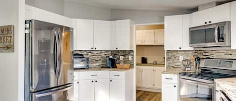 House (3 Bedrooms) | Interior