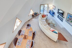 House (3 Bedrooms) | Interior - Geodesic Dome House: 18 Acres on Baraboo River! (North Freedom)