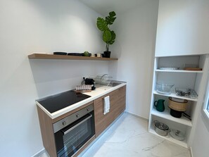 Dishwasher - Studio Musso 1, Casino Square, Monaco, calme apt (Beausoleil)