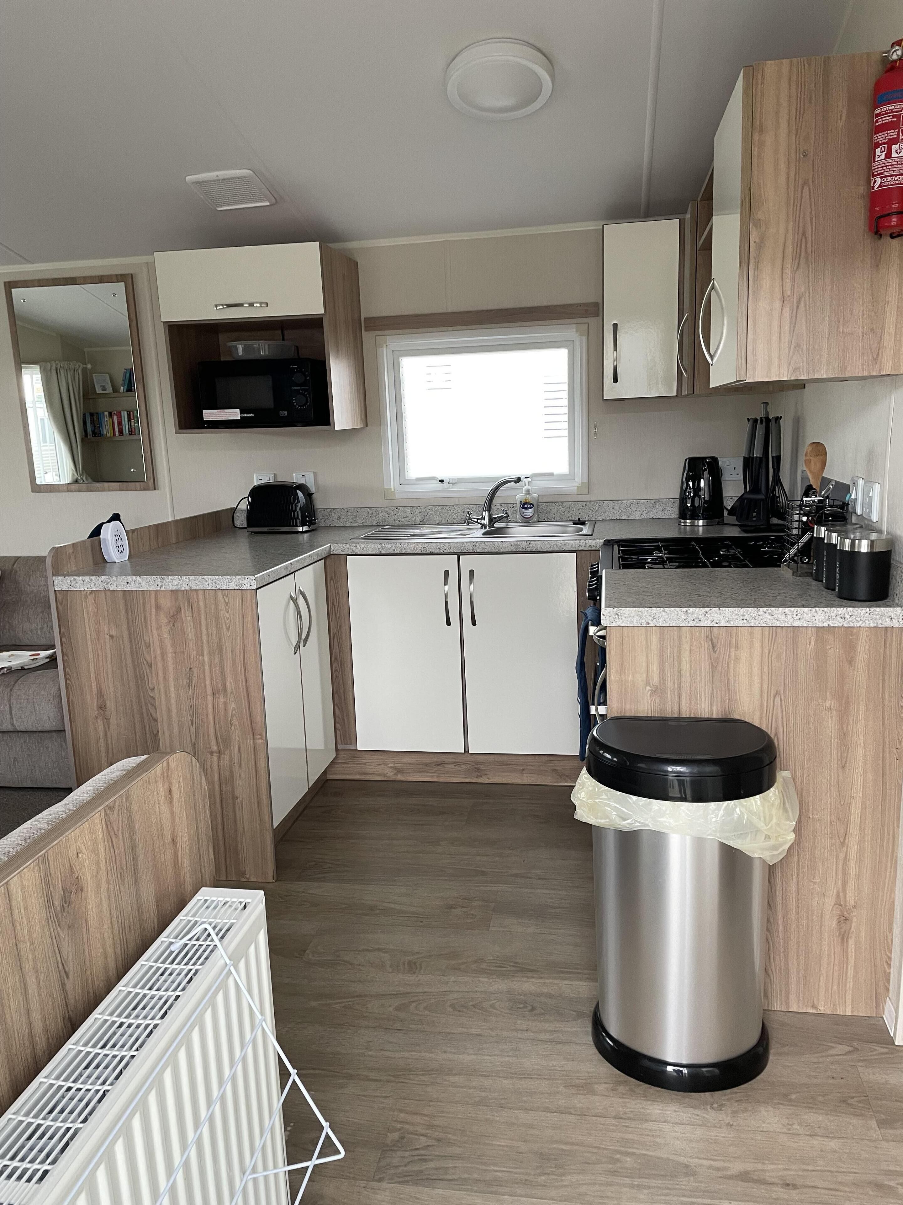 Apartment | Dapur peribadi | Peti sejuk, ketuhar gelombang mikro, ketuhar, dapur 