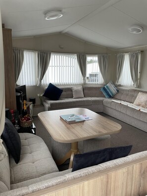 Apartment | Interior - Lovely 3-bed Apartment nr Caernarfon (Caernarfon)