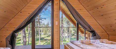 2 soverom, wi-fi (inkludert) og sengetøy