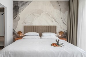 5 bedrooms, iron/ironing board, WiFi, bed sheets - Villa Carmen with 5 en-suite bedrooms (Tugare)