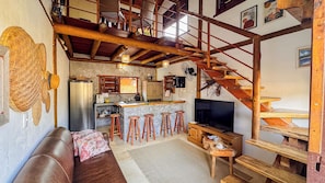Royal Bungalow, 2 Bedrooms | Living area
