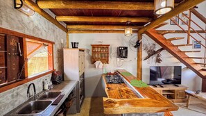 Royal Bungalow, 2 Bedrooms | Private kitchen