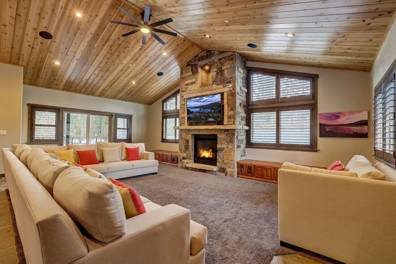 TV connectée, cheminée