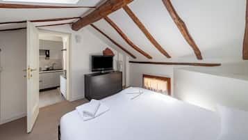 City Apartment | 1 bedroom, free WiFi