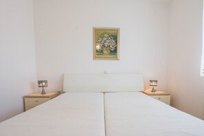 2 Schlafzimmer, Bügeleisen/Bügelbrett, WLAN, Bettwäsche