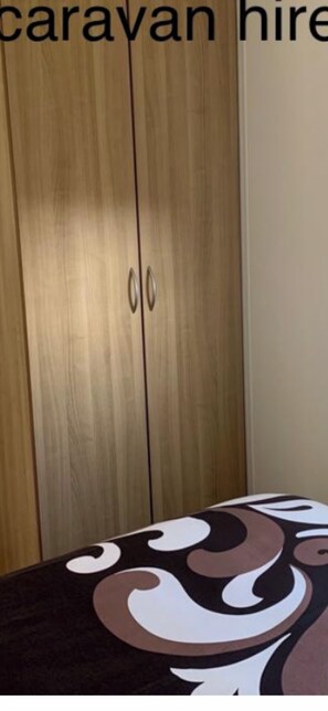 3 bedrooms, iron/ironing board, travel crib, WiFi