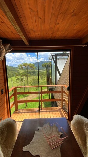 เคบิน | ห้องรับประทานอาหาร