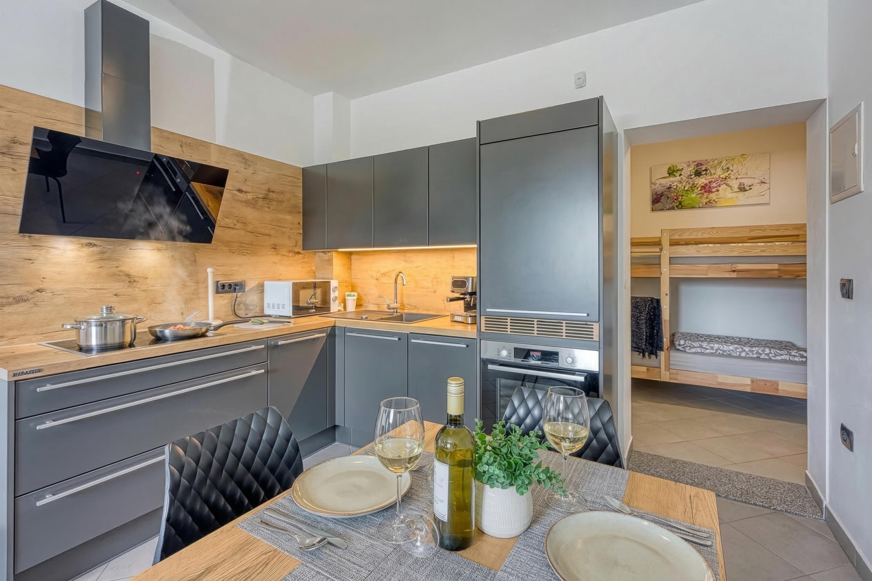 Fridge, microwave, oven, stovetop