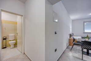 Family Apartment, Multiple Bedrooms (Coastal Countryside Oasis Apartment) | Interior - Coastal Countryside Oasis Apartment Deni (Koper)