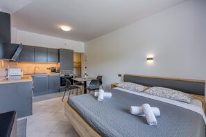 家庭公寓, 多间卧室 (Coastal Countryside Oasis Apartment) | 1 多间卧室、免费 WiFi、床单