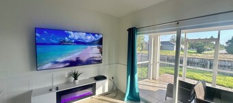 Beautiful Pet friendly 4BR Property W/Large fenced Backyard Centrally Located 