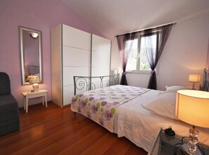 Apartment (Superior Two Bedroom Apartment with B) | 7 bedrooms, free WiFi