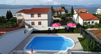 Apartments Mihovilovic