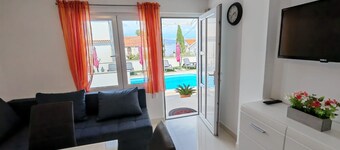 Apartments Mihovilovic