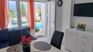 Appartement (Two Bedroom Apartment with Terrace an) | Salle de séjour