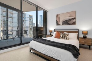 2 bedrooms, desk, iron/ironing board, travel cot