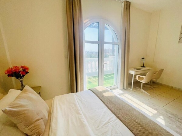 1 bedroom, WiFi, bed sheets