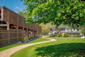 Garden - La Reposée Hôtel Restaurant Spa (Liffre)