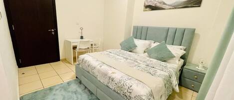 1 bedroom, WiFi, bed sheets