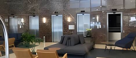 Apartment | Lobby