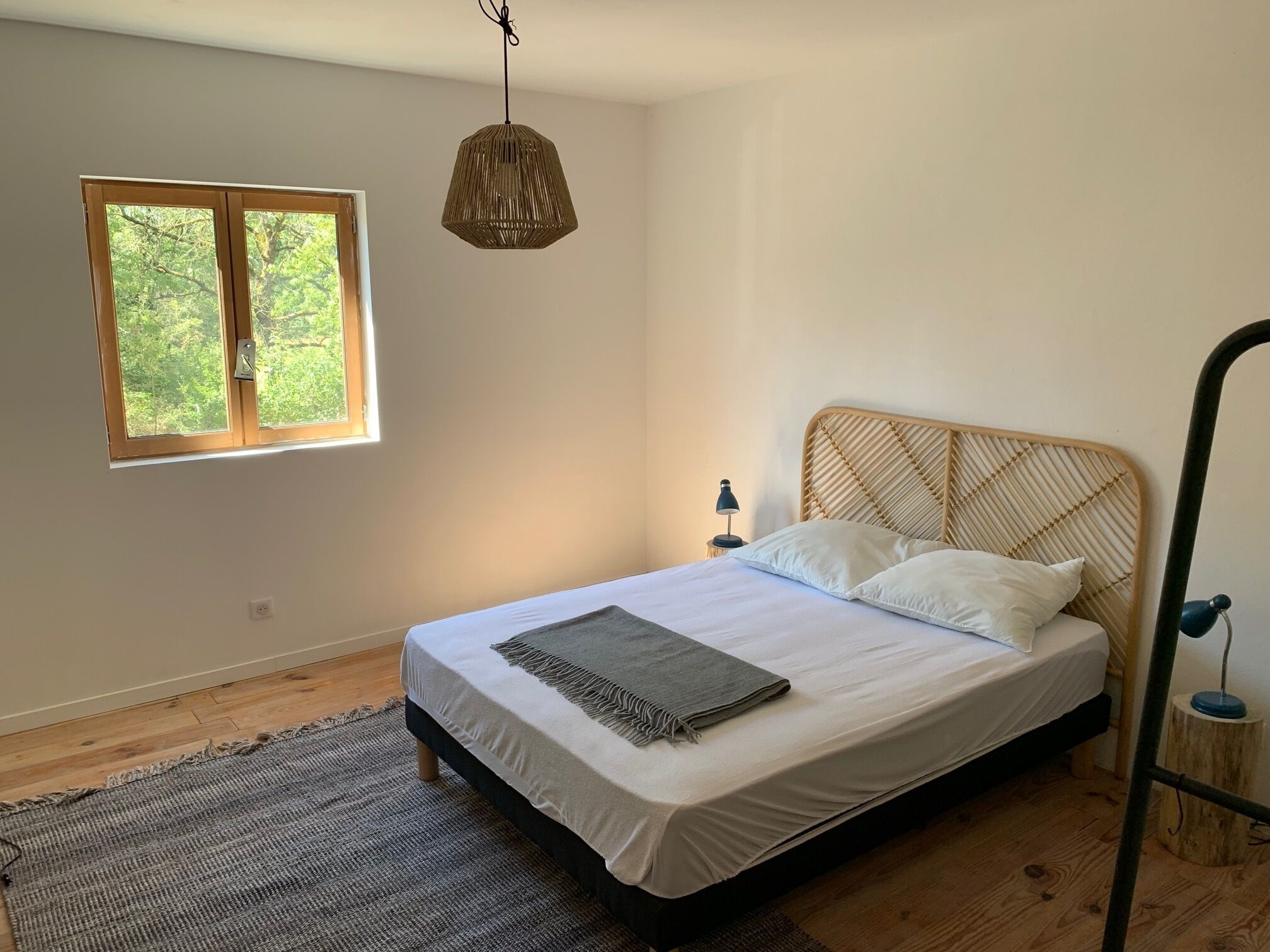 4 chambres, fer et planche à repasser, lit parapluie, Wi-Fi gratuit