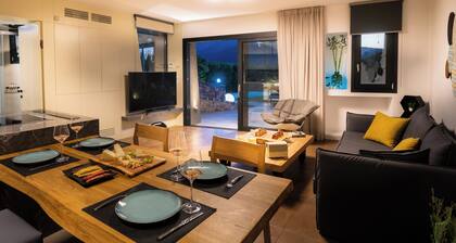 LITHARI JR VILLA PRIVATE POOL, FITNESS AREA, MOUNTAIN RETREAT