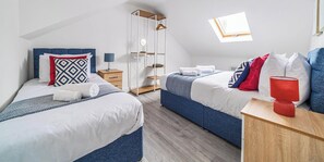 1 sovrum, skrivbord, strykjärn/strykbräda och wi-fi