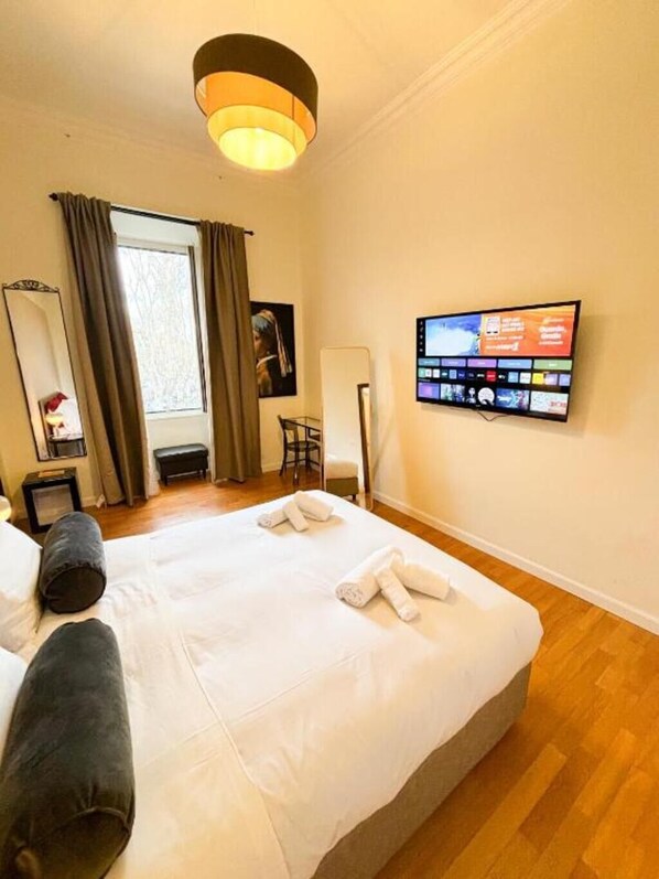 1 bedroom, WiFi, bed sheets - Hotel San Pietro Prestige Rooms (Roma)