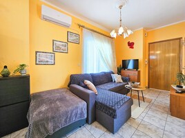 2 bedrooms, blackout drapes, soundproofing, iron/ironing board