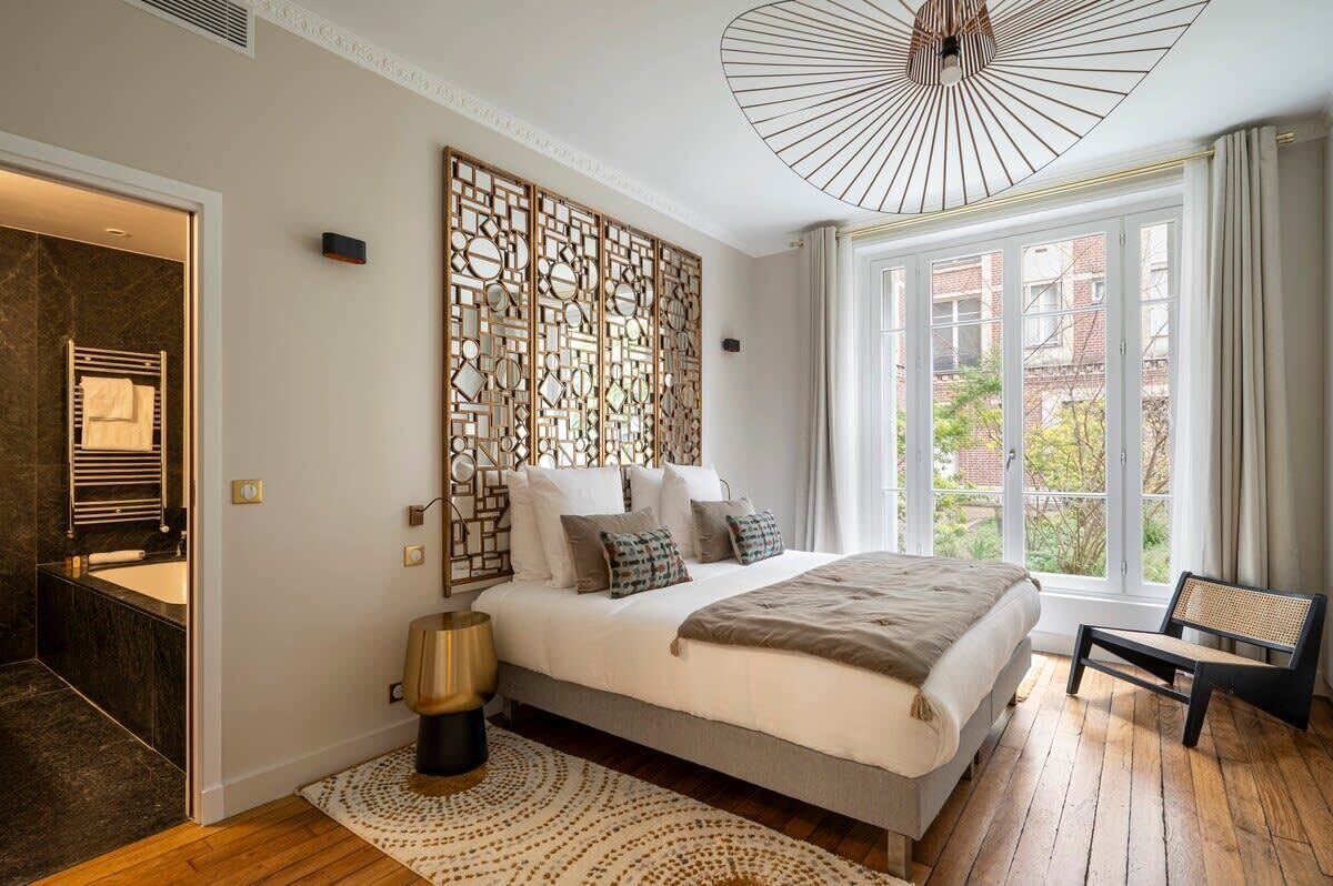 4 makuuhuonetta, silitysrauta/-lauta, Wi-Fi, vuodevaatteet