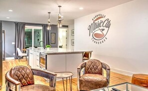 Interior - Skyline Views- Private Rooftop w/central location (Nashville)