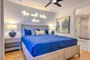 4 bedrooms, iron/ironing board, WiFi, bed sheets - Ultimate Lux|Double rooftop, 16 beds! Game Room (Nashville)