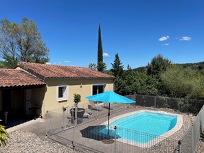 Pool - Villa MIMOSA (Sampzon)