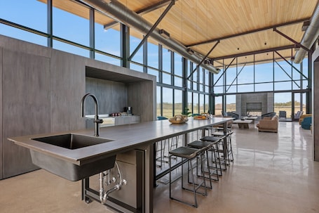 Executive lounge. SKYE Texas Hill Country Resort