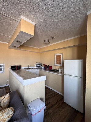 مطبخ صغير خاص