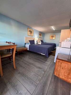 Family Room, 2 Double Beds, Non Smoking