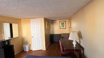 Premium kamer, 1 queensize bed, niet-roken | Een bureau, beddengoed