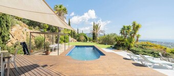 Casa Mediterrani & piscina junto  Barcelona